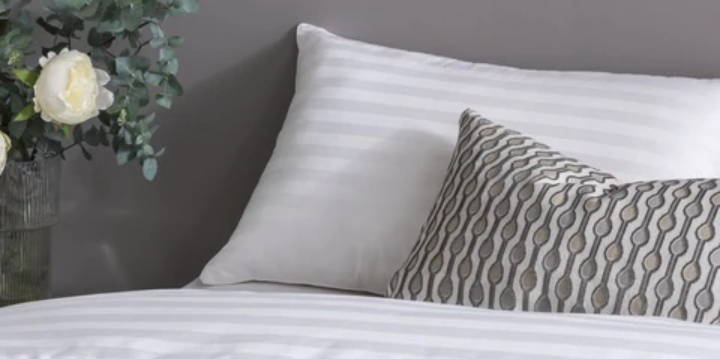 Our Most Asked Question Answered - What Pillow Should I Be Using?