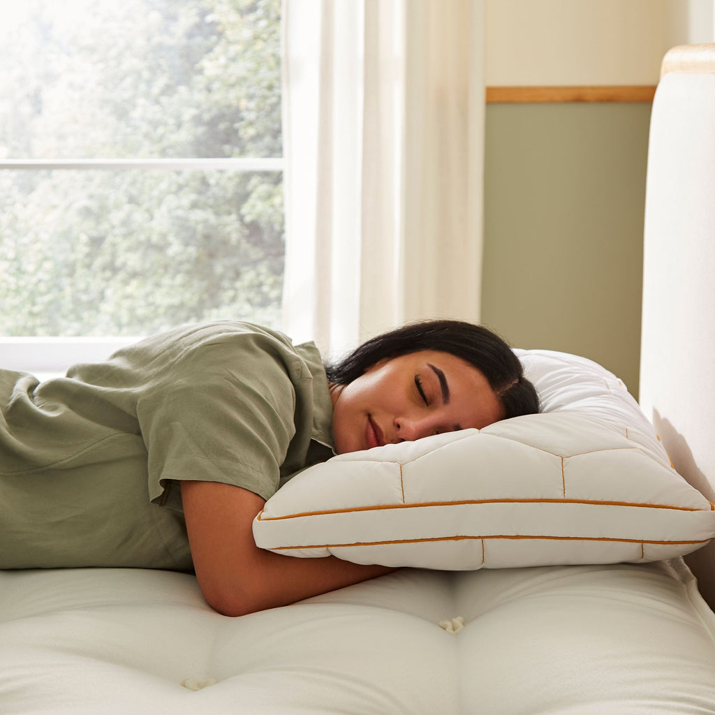 Honeyfoam pillow model lifestyle