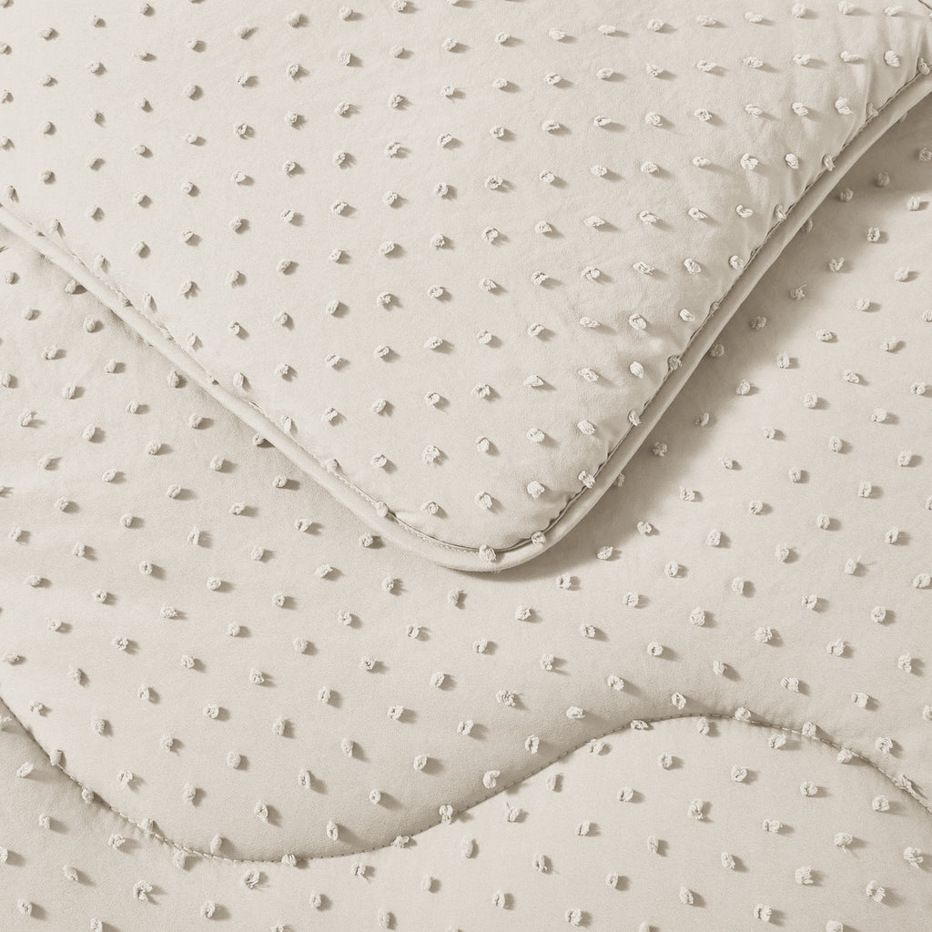 Night Lark/ Night Owl Tufted Dots Warm Sand Coverless Duvet Bedding Close Up