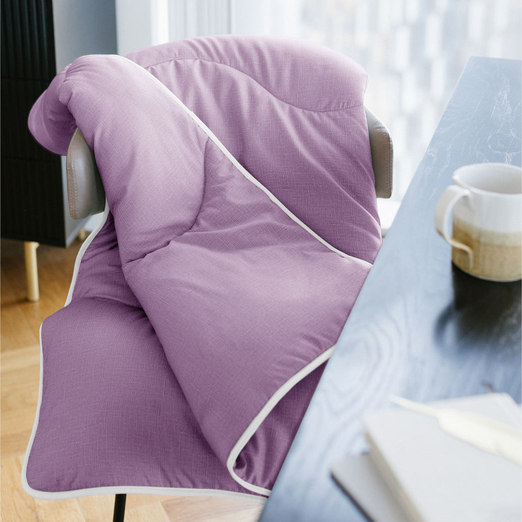 Night Lark Mini-Duvet Lifestyle Lilac_bloom Chair