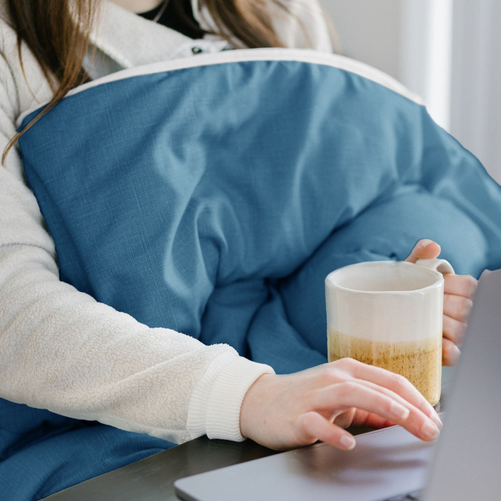Night Lark Mini-Duvet Lifestyle Twilight-Blue Working