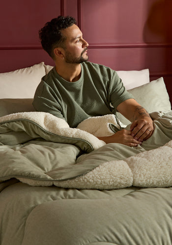 Night Lark® Soft Weave Sherpa Throw - Olive Green
