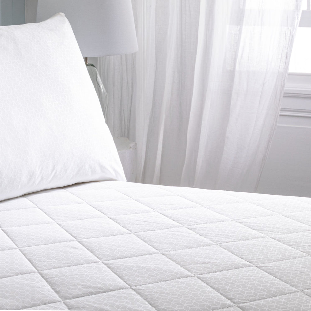 Buy the Smart Temperature Cooling Cotton Mattress Protector