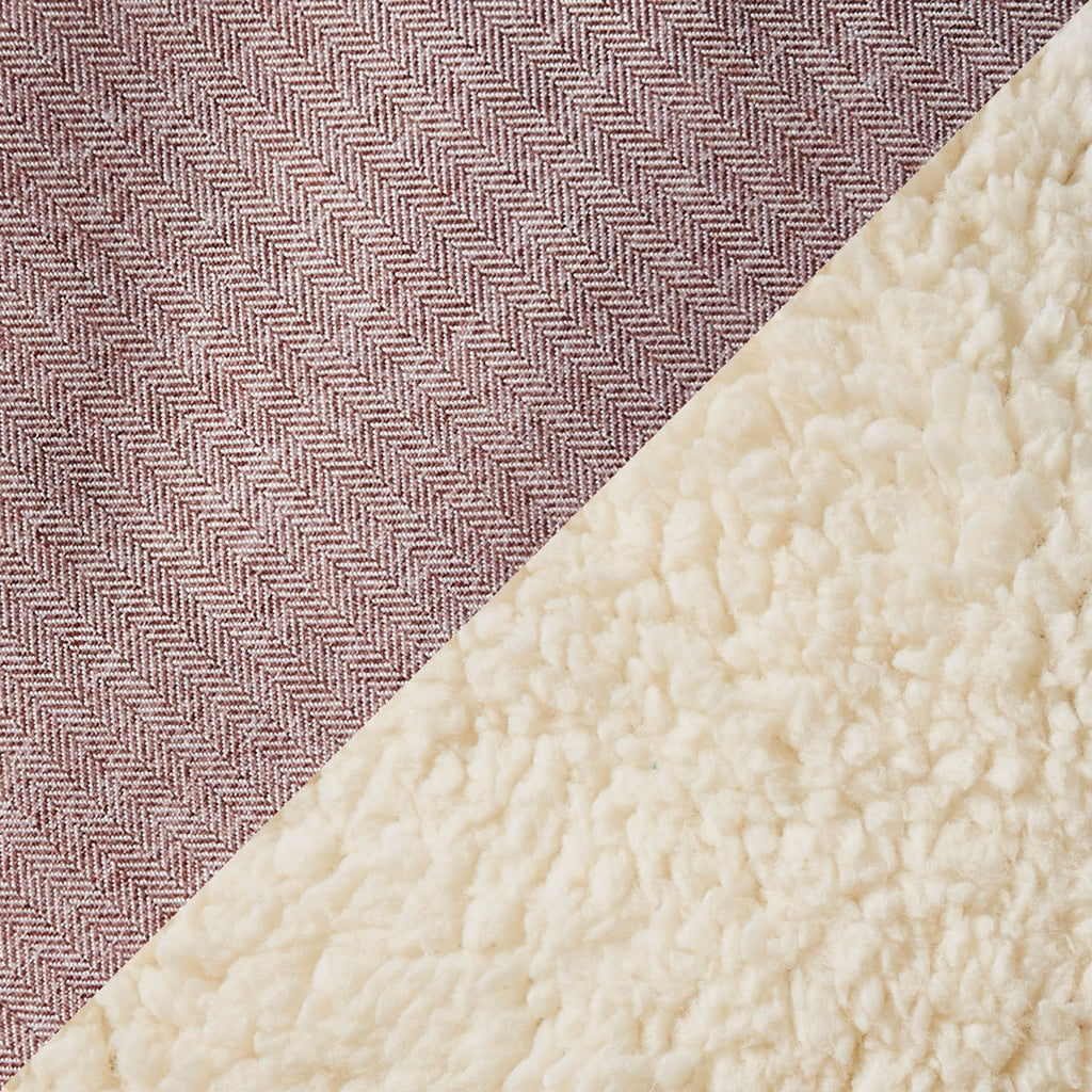 Night Owl  Cosy Sherpa Throw In Mulberry